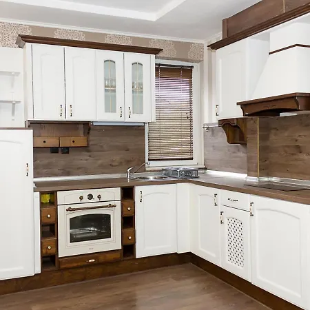 Apartament Peaceful Three-bedroom In Briz, By Flat Mаnаger