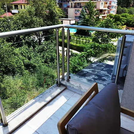 Peaceful Three-bedroom In Briz, By Flat Mаnаger Apartament *