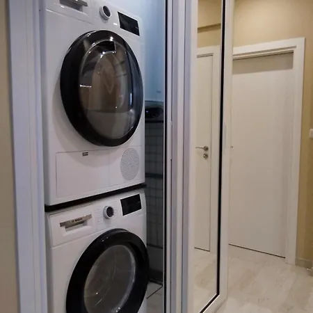 Peaceful Three-bedroom In Briz, By Flat Mаnаger 瓦爾納