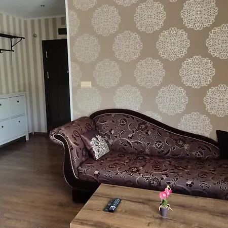 Peaceful Three-bedroom In Briz, By Flat Mаnаger * 瓦爾納