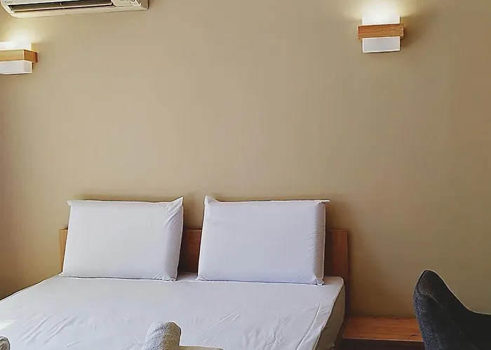 Peaceful Three-bedroom In Briz, By Flat Mаnаger 바르나