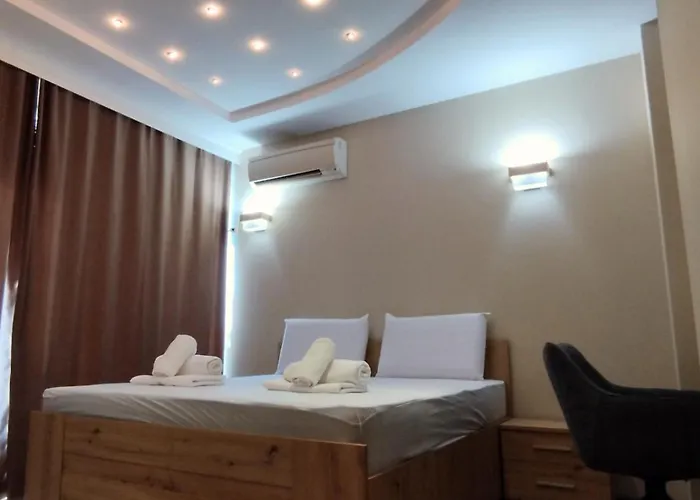 아파트 Peaceful Three-bedroom In Briz, By Flat Mаnаger 바르나